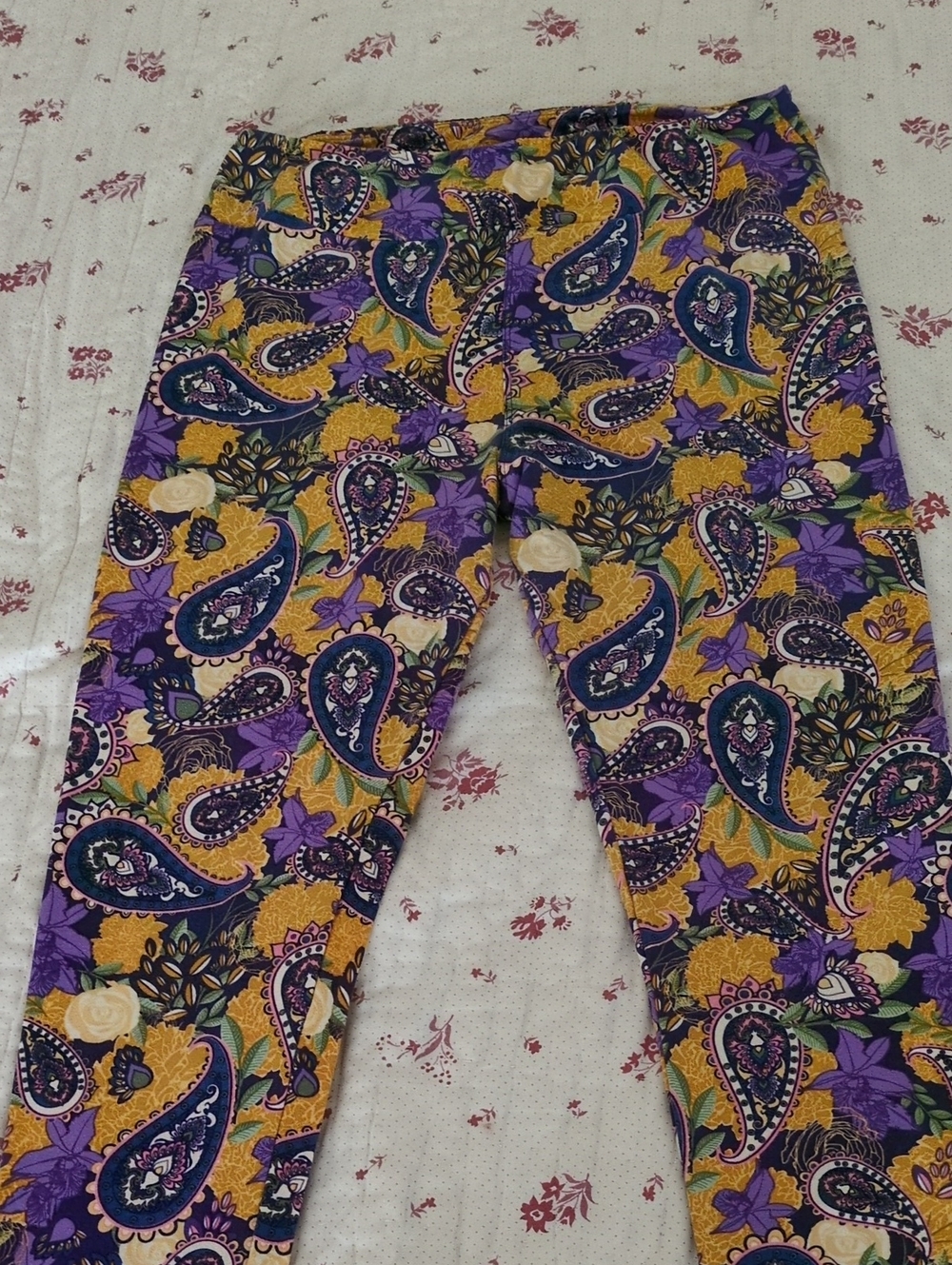 LuLaRoe Womens Paisley Leggings in Purple, Yellow & Teal